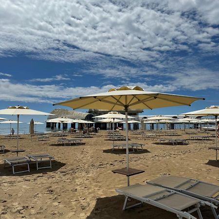 ליגננו סביאדורו Appart 21 Artistic Beach Apartment מראה חיצוני תמונה