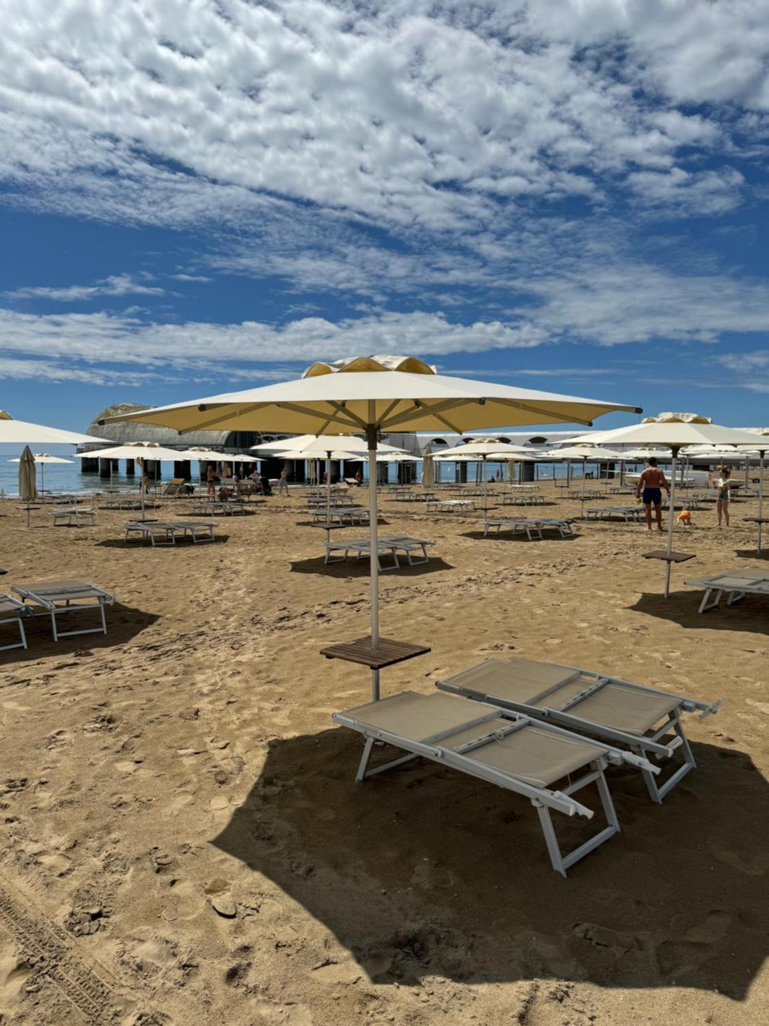 ליגננו סביאדורו Appart 21 Artistic Beach Apartment מראה חיצוני תמונה